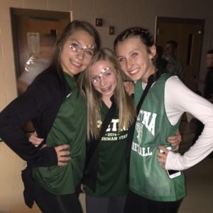 Meet your Posher, Leah